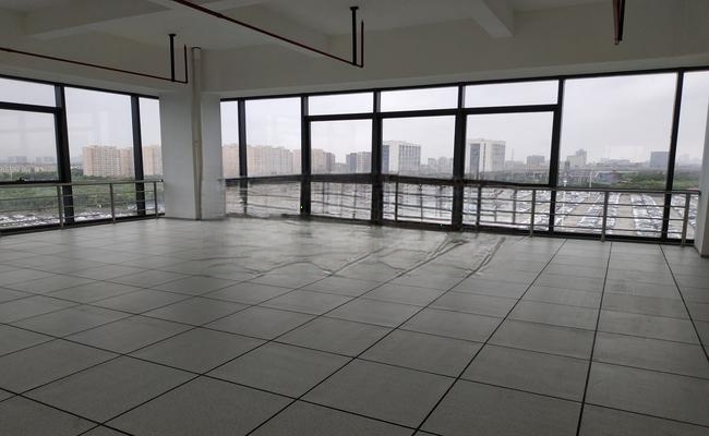 创智空间写字楼 373m²办公室 4.5元/m²/天 精品装修