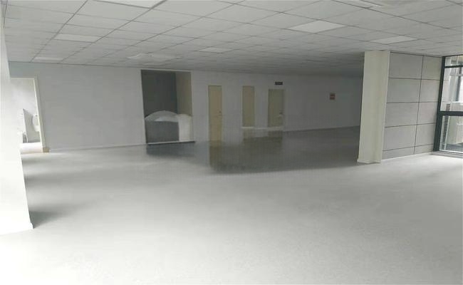 浦东创研智造 270m²办公室 2.4元/m²/天 中等装修