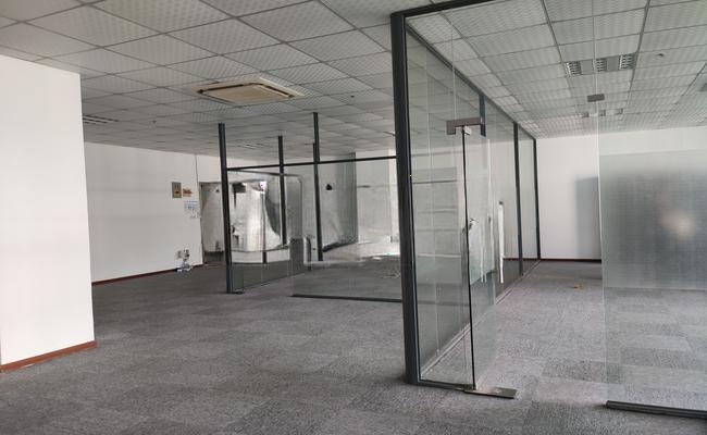 寰启商务大厦 235m²办公室 1.6元/m²/天 中等装修